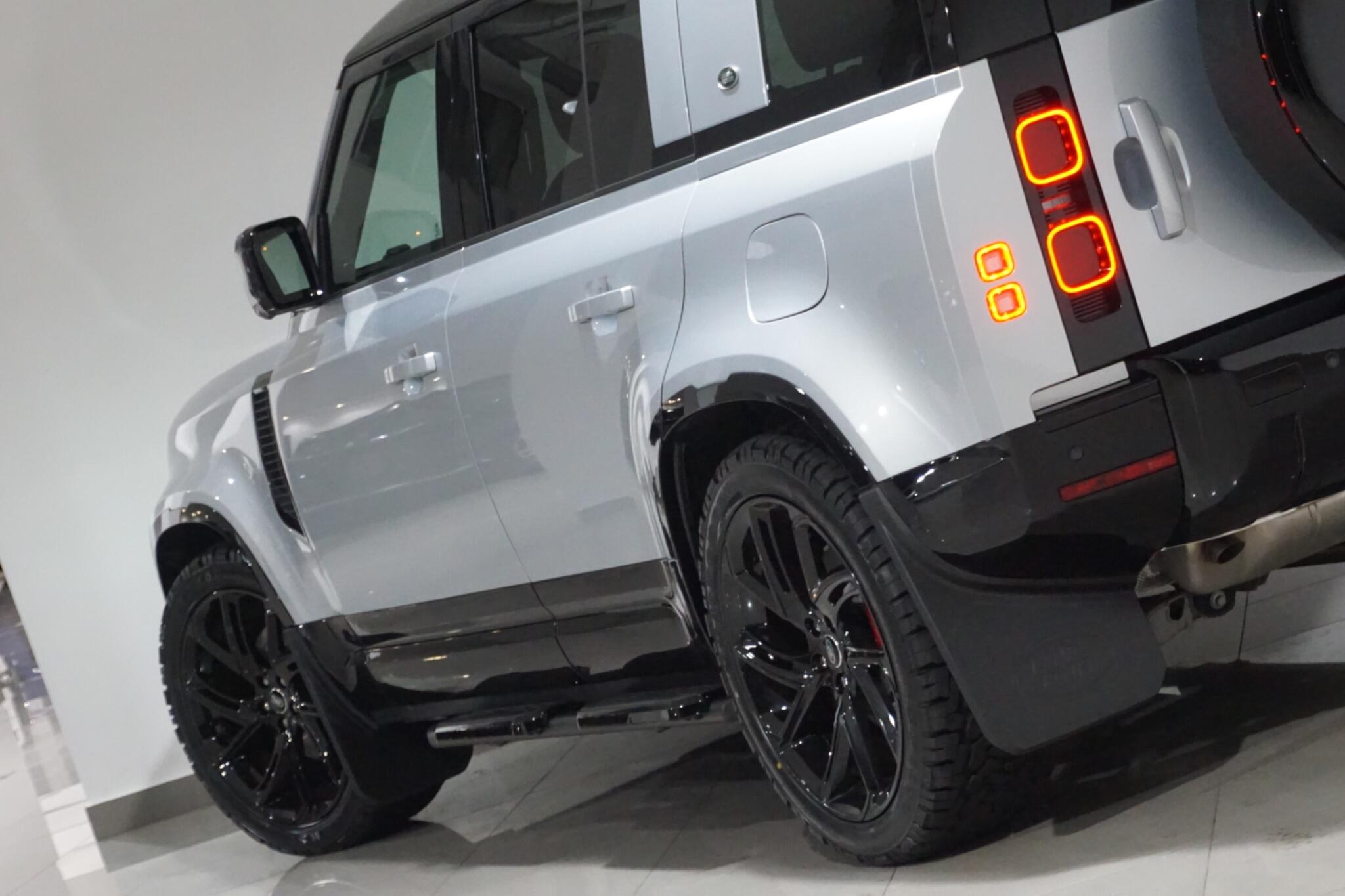Land Rover Defender 110 2.0 P400e 15.4kWh XS Edition SUV 5dr Petrol Plug-in Hybrid Auto 4WD Euro 6 (s/s) (404 ps)